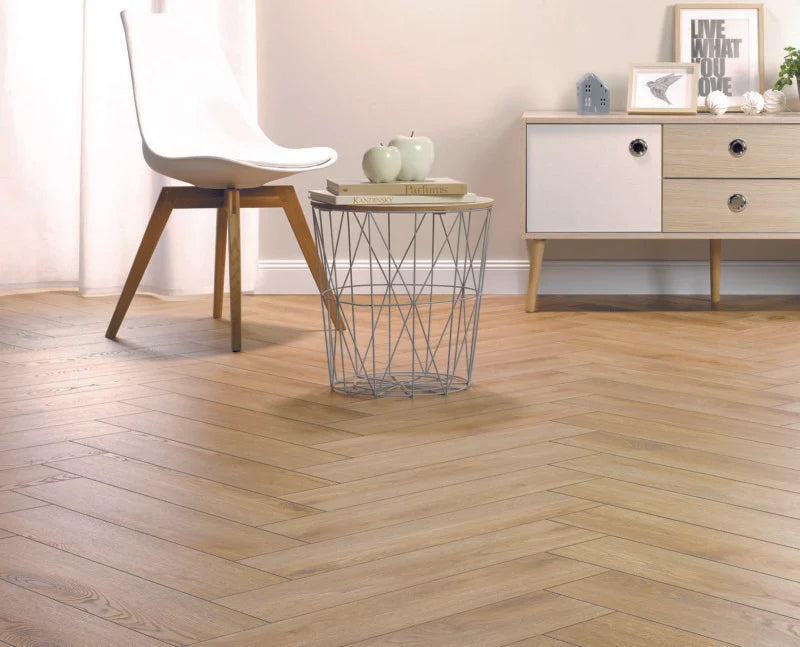 12mm Alsafloor Herringbone - Colmar Oak 535