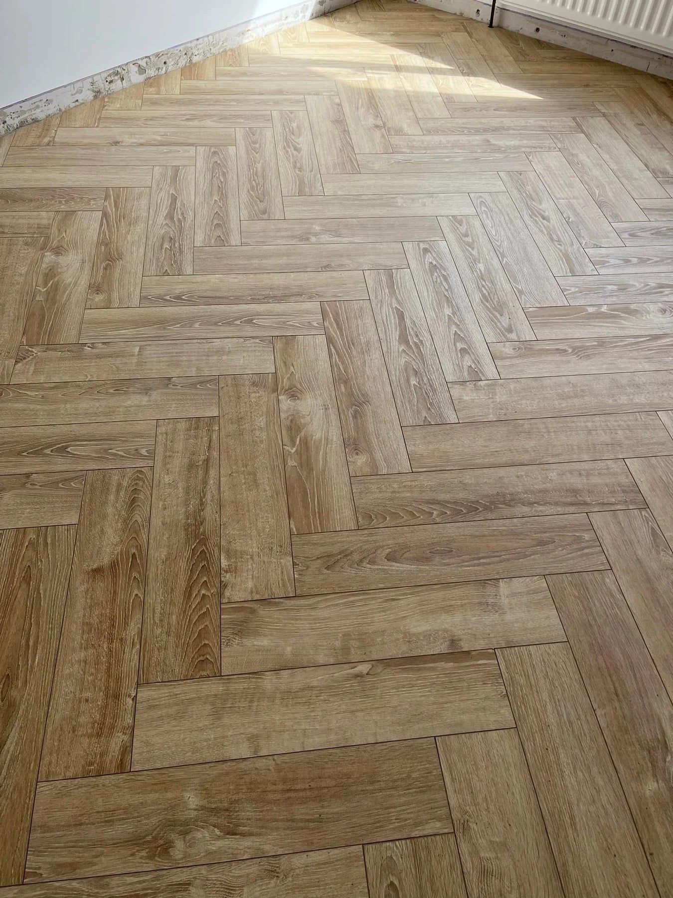 12mm Alsafloor Herringbone - Cannes 621